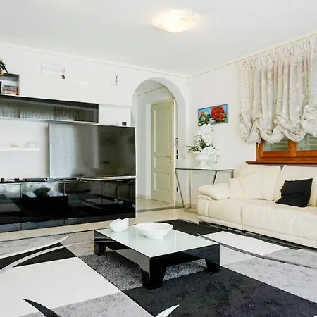 Casa Valentina Дом отдыха Форте-деи-Марми